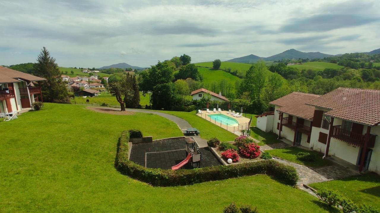 Banca Piscine Vue Montagnes Apartment Souraide Luaran gambar